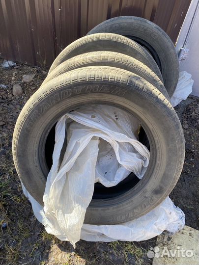 Dunlop Grandtrek AT1 225/60 R17