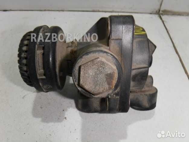 Клапан ускорительный