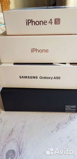 Коробки от телефонов (iPhone, Samsung)