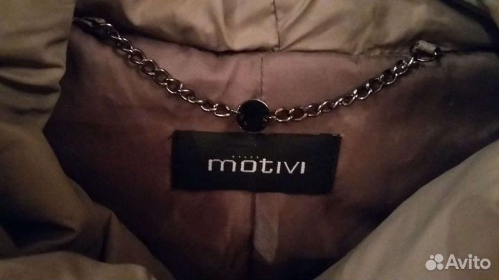 Легкий пуховик куртка motivi