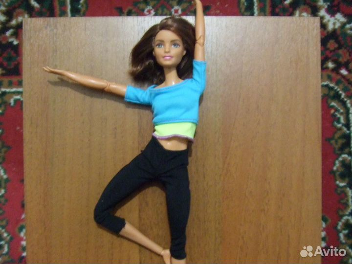 Куклы Catrine Demew и Barbie Made to Move