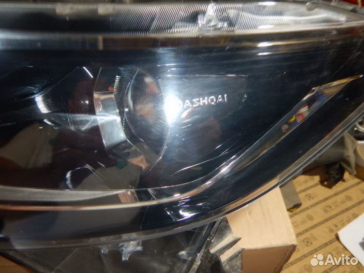 Фара левая Nissan Qashqai J11 рестайлинг
