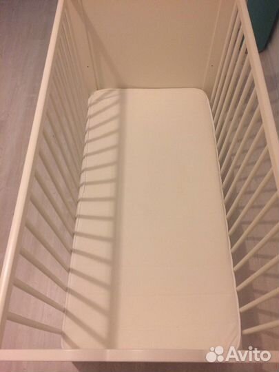 Продаём детскую кроватку и матрац, покупали в IKEA