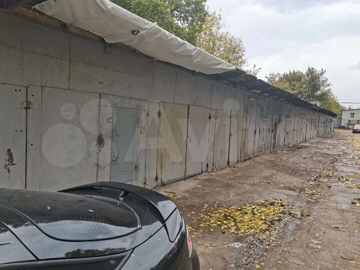 Гараж, > 30 м²