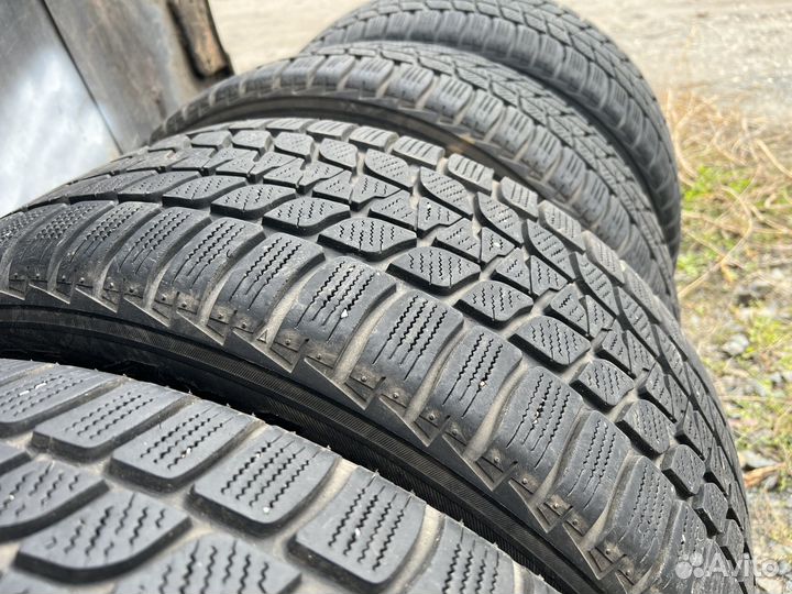 Bridgestone Blizzak LM-25 235/55 R18 100