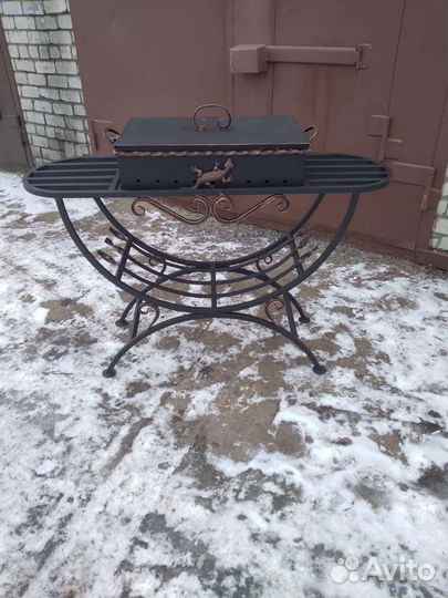 Кованый мангал