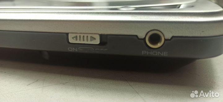 Портативный видеопроигрыватель