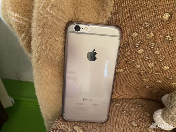 iPhone 6S, 32 ГБ