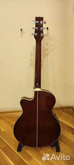 Электроакустическая гитара martinez