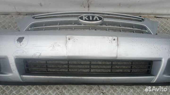 Бампер передний Kia Carnival