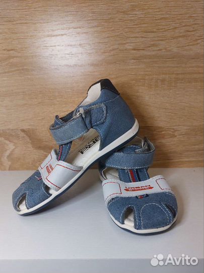 Сандали zebra