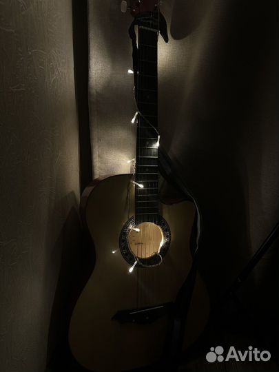 Акустическая гитара belucci