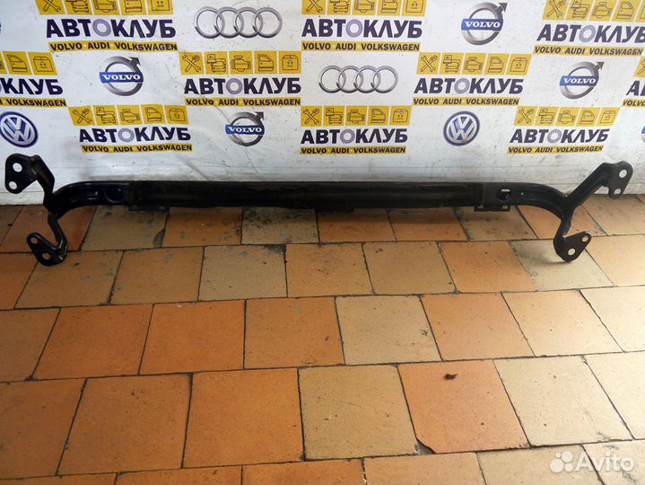 Балка подрадиаторная Вольво S40-2 V50