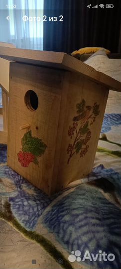 Скворечник и кормушка