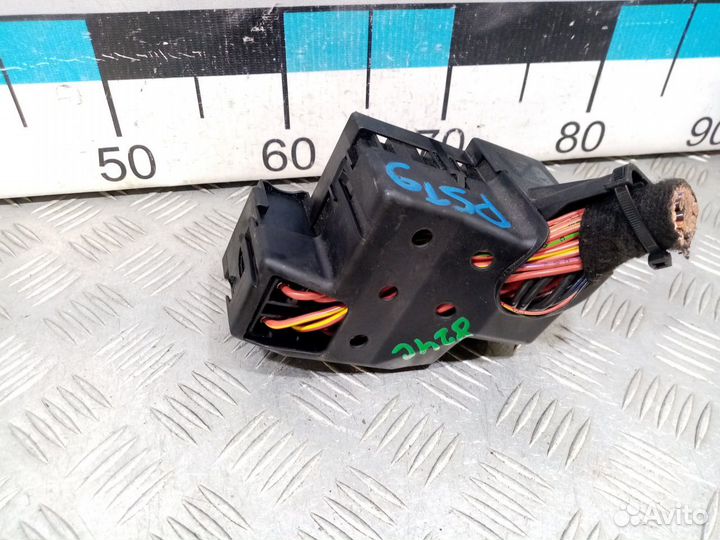 Б/У Блок предохранителей левый Touareg#001