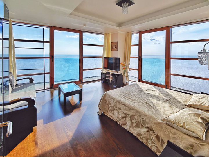 3-к. квартира, 170 м², 8/14 эт.