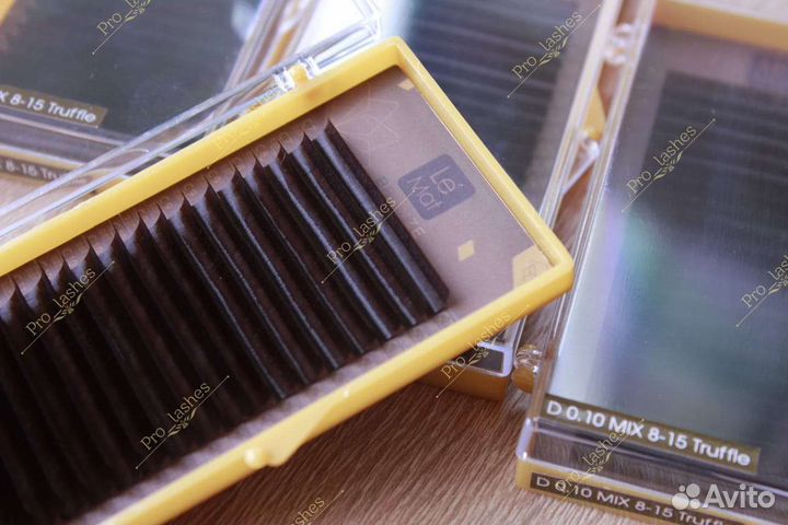 Le maitre Bronze Truffle ресницы