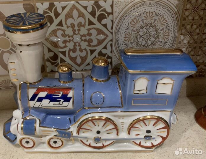 Статуэтка - штоф