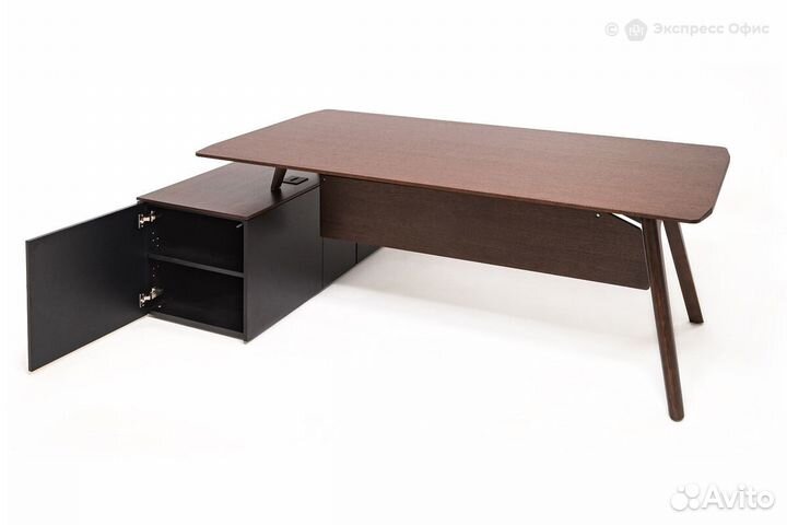 Стол для руководителя на опорной тумбе Rail S8SCW00000106