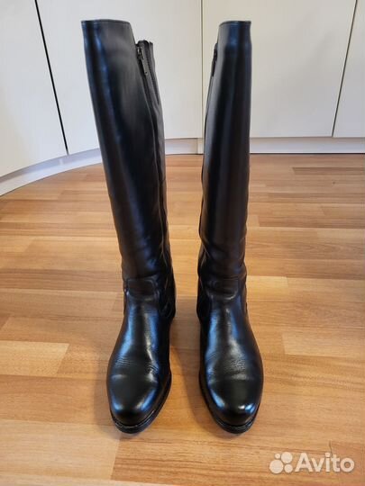 Сапоги женские зимние кожаные черные 39