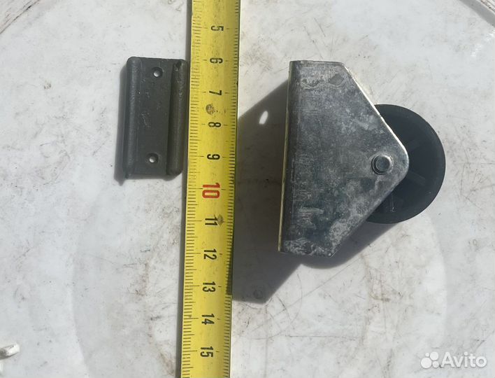 Опора колесная подпятники мебельные поастиковые