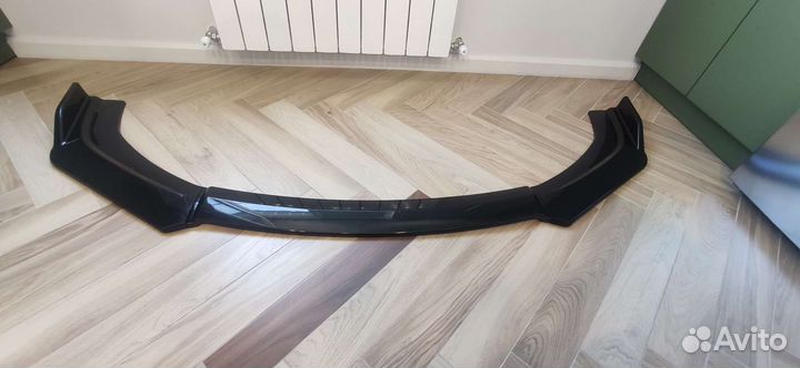 Универсальная губа на бампер