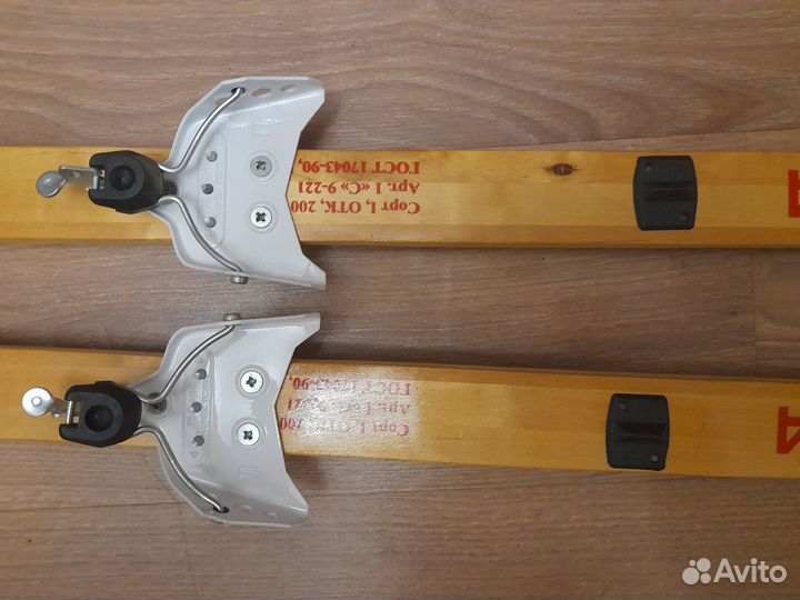 Лыжи деревянные 175 см