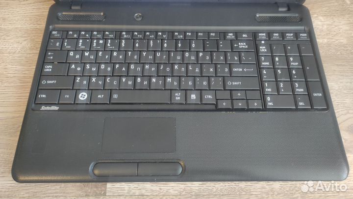 Ноутбук Toshiba C660, i5-2450M