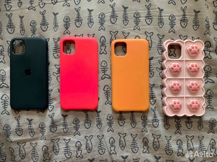 Чехол на iPhone 11