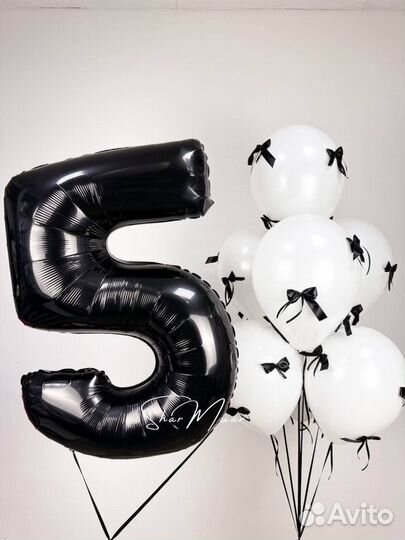 Латексные шарики с бантиками на день рождения