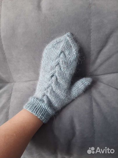 Варежки вязанные