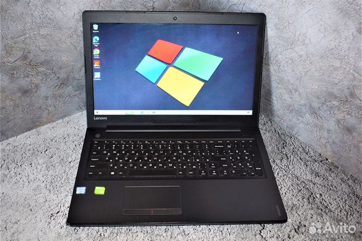 Ноутбук Lenovo на Core i5-6200U/ 920MX/ ssd 240 gb