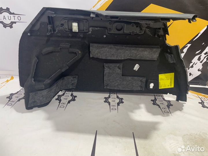 Обшивка багажника задняя правая. Mercedes Glc W253