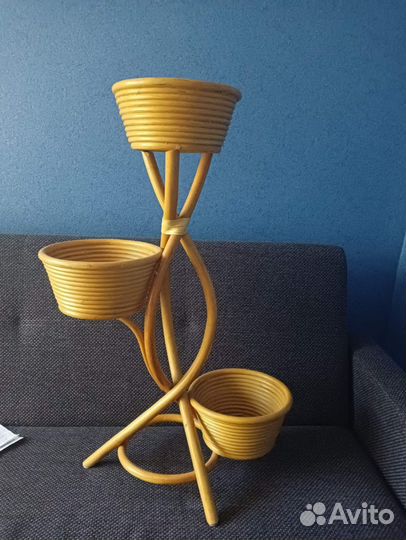 Кашпо для цветов напольное