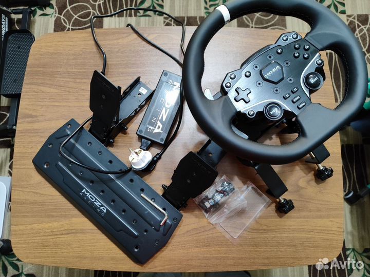 Игровой руль moza R5 Bundle