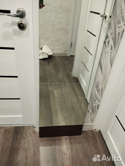 Зеркало настенное большое