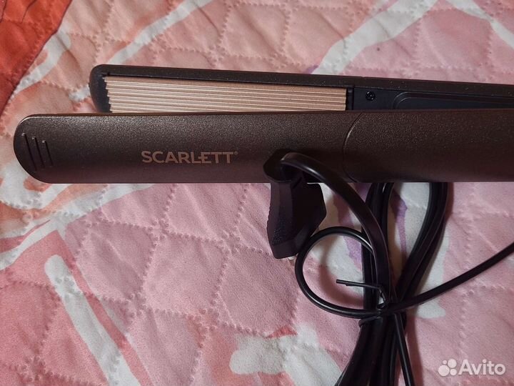 Щипцы для волос scarlett