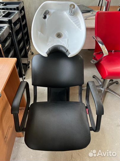 Продам парикмахерское оборудование