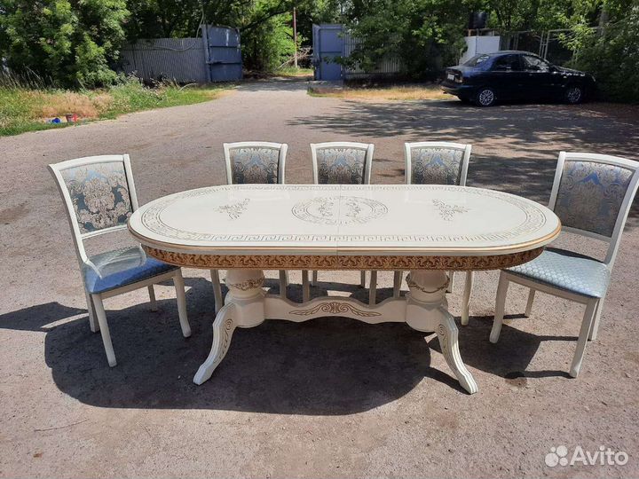 Стулья и столы