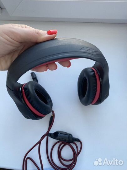 Игровые наушники с микрофоном