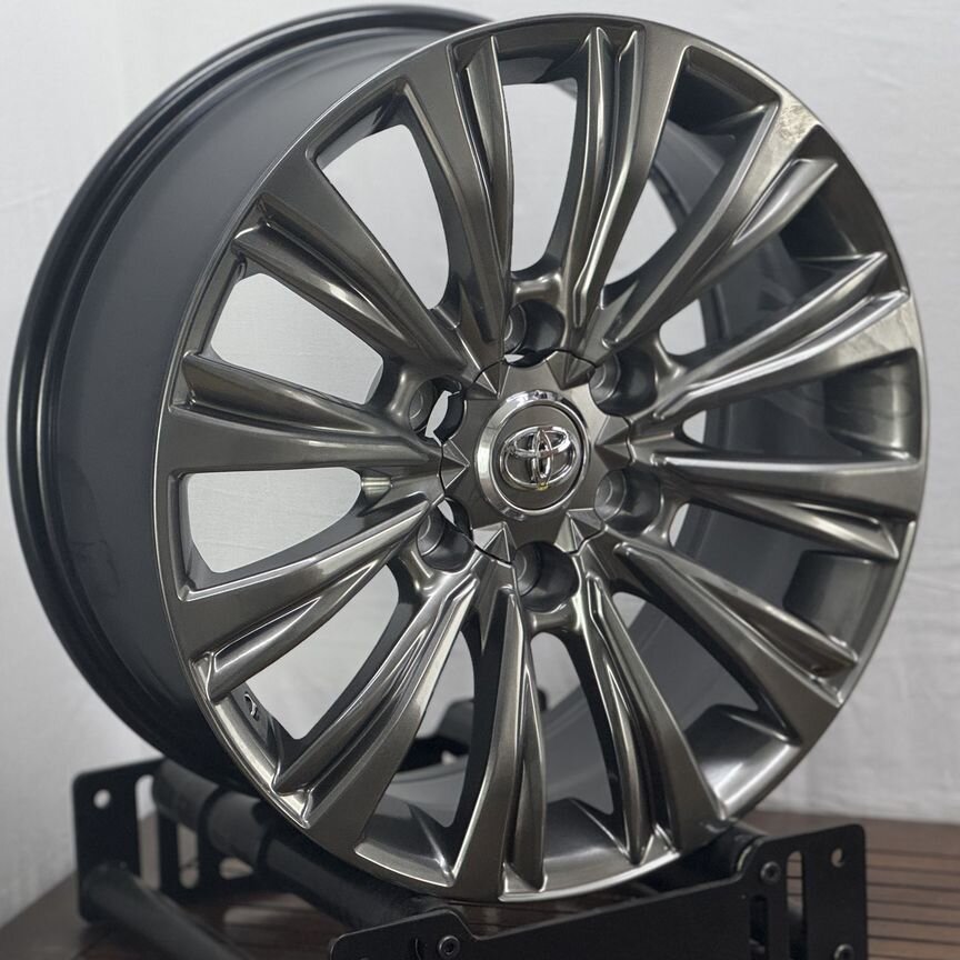 Литые диски PRD 7.5×R18 6×139.7