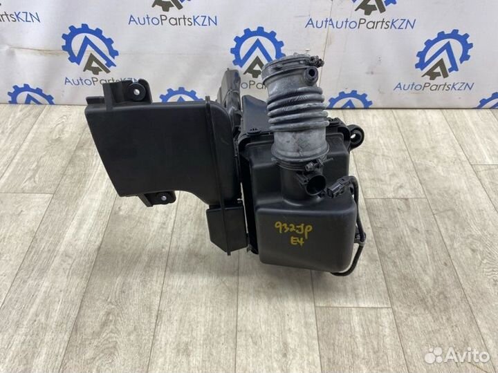 Корпус воздушного фильтра Mazda Cx-30 ре