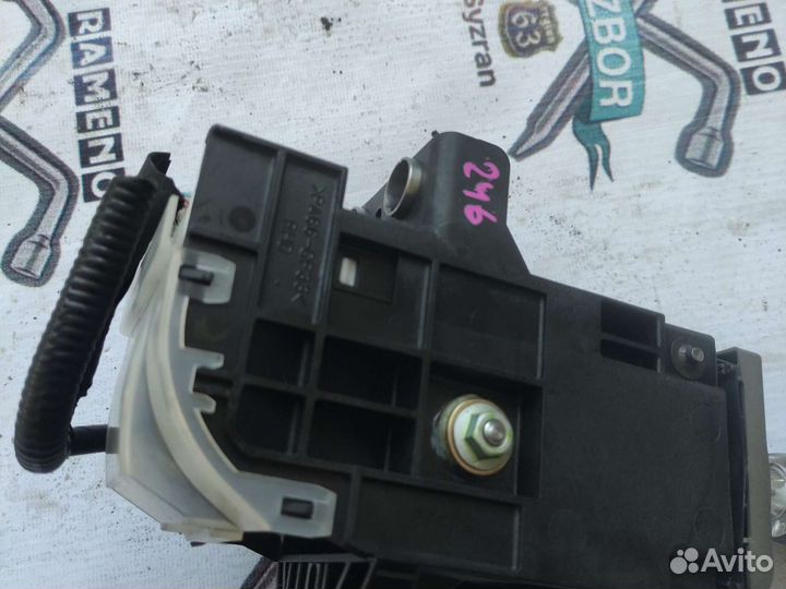 Селектор АКПП Toyota Prius NHW20