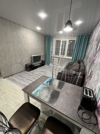 1-к. квартира, 35 м², 4/9 эт.