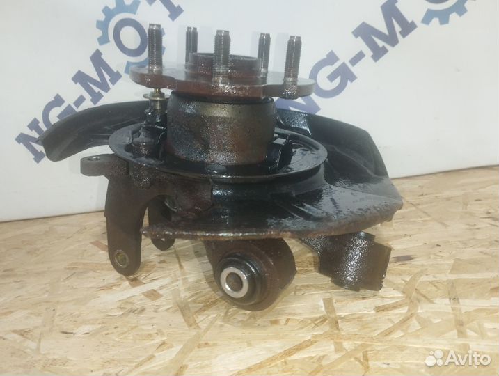 Ступица задняя правая Toyota Mark II JZX100