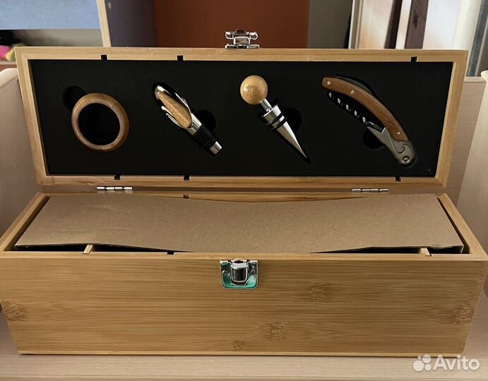 Коробка подарочная деревянная для бутылки