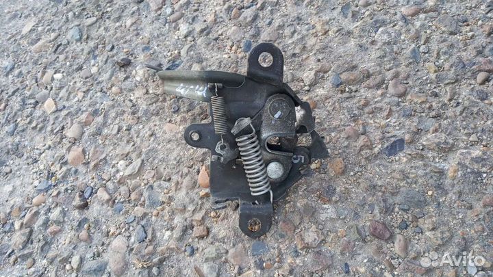 Замок капота Toyota Allion 240