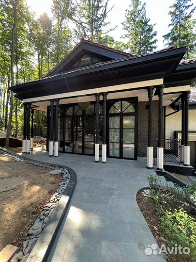 Остекление деревянными окнами