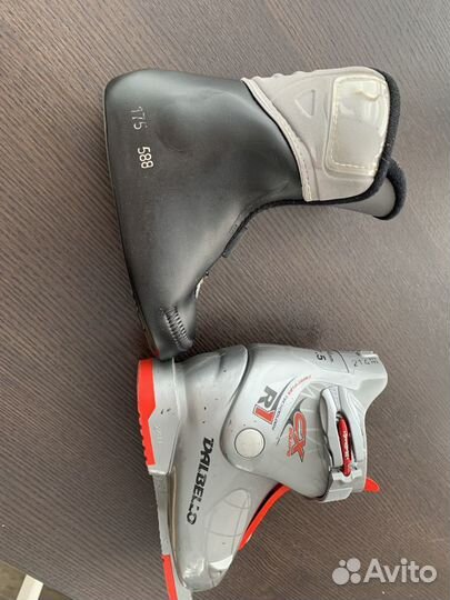 Горнолыжные ботинки детские 17,5