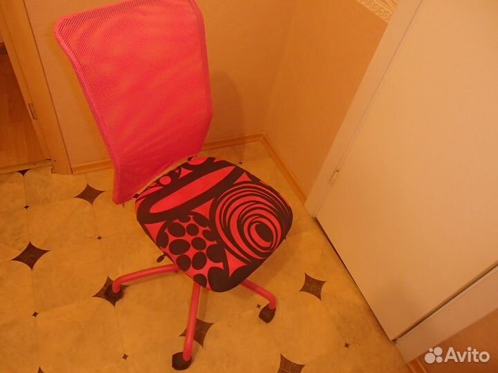 Детский стул IKEA